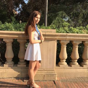 Meet your Posher, Monica